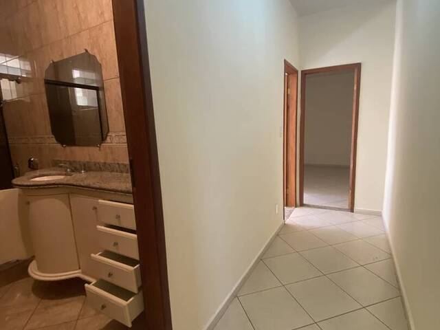 Apartamento para Locação em Visconde do Rio Branco - 4