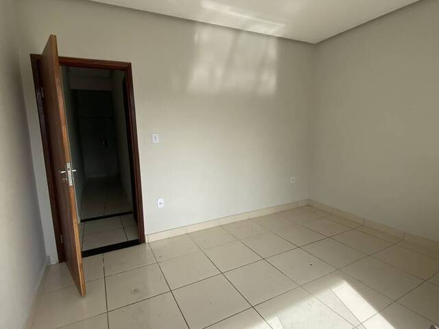 Apartamento para Locação em Visconde do Rio Branco - 4
