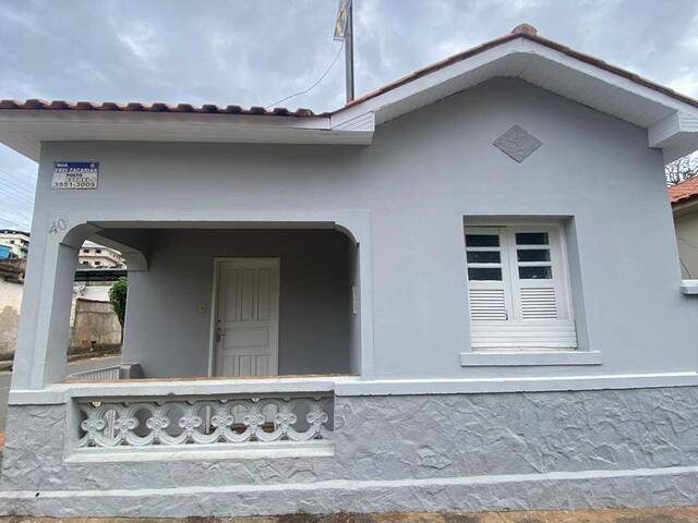 #429 - Casa para Locação em Visconde do Rio Branco - MG