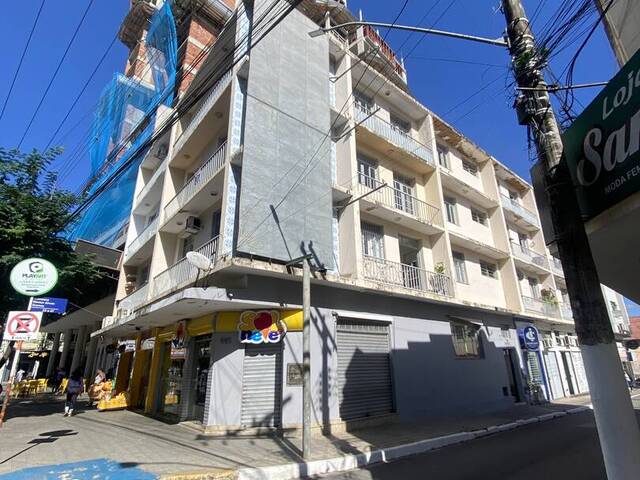 #560 - Apartamento para Locação em Visconde do Rio Branco - MG - 2