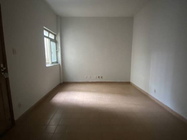 #566 - Apartamento para Locação em Visconde do Rio Branco - MG