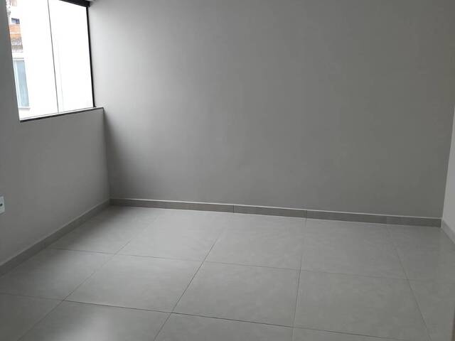 #568 - Apartamento para Locação em Visconde do Rio Branco - MG
