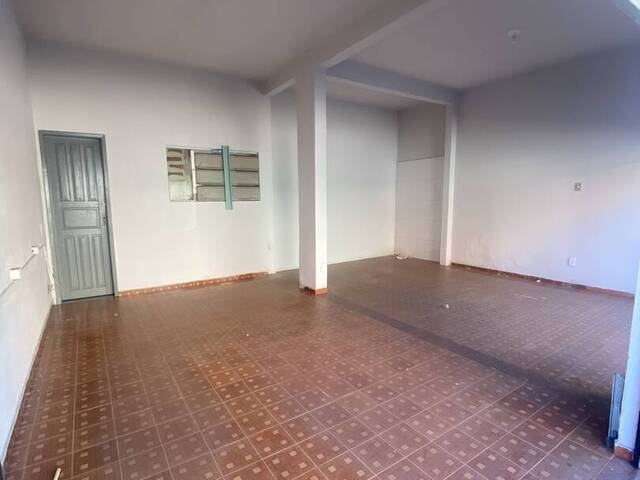 #576 - Sala para Locação em Visconde do Rio Branco - MG - 2
