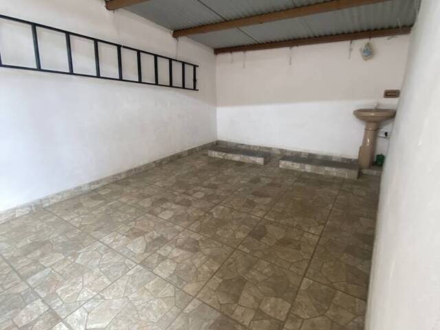 #593 - Casa para Locação em Visconde do Rio Branco - MG - 2