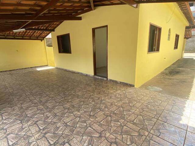 #594 - Casa para Locação em Visconde do Rio Branco - MG - 2