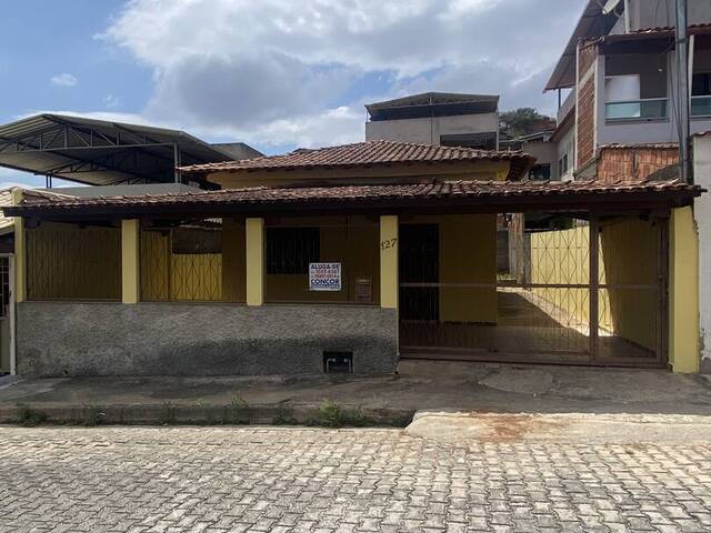 #594 - Casa para Locação em Visconde do Rio Branco - MG - 1