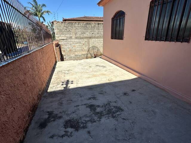 Casa para Locação em Visconde do Rio Branco - 4