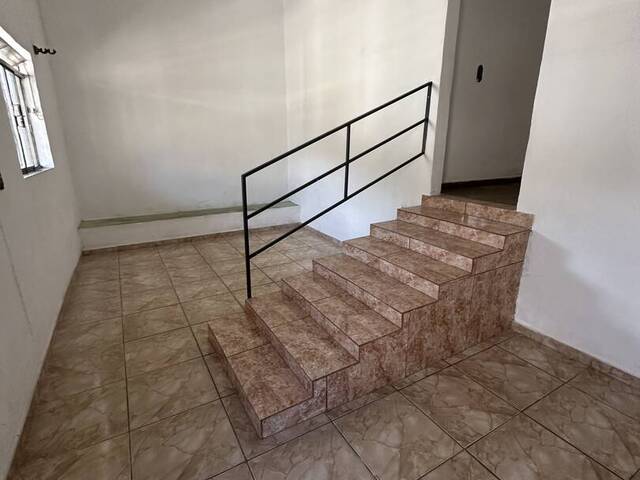 Casa para Locação em Visconde do Rio Branco - 2