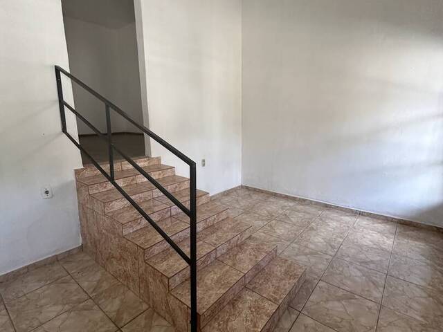 Casa para Locação em Visconde do Rio Branco - 3