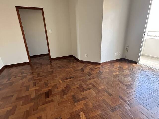 #633 - Apartamento para Locação em Visconde do Rio Branco - MG - 2