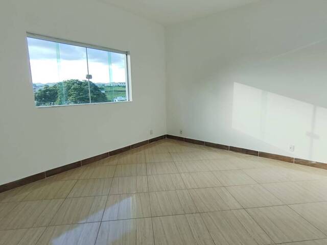 Casa para Locação em Visconde do Rio Branco - 2