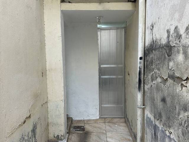 #642 - Ponto Comercial para Locação em Visconde do Rio Branco - MG