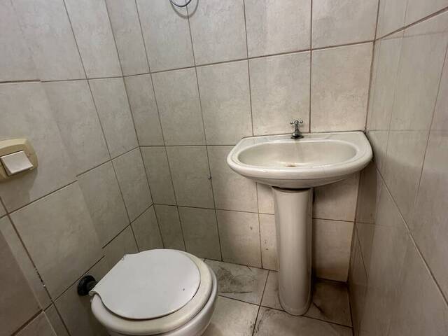 #642 - Ponto Comercial para Locação em Visconde do Rio Branco - MG