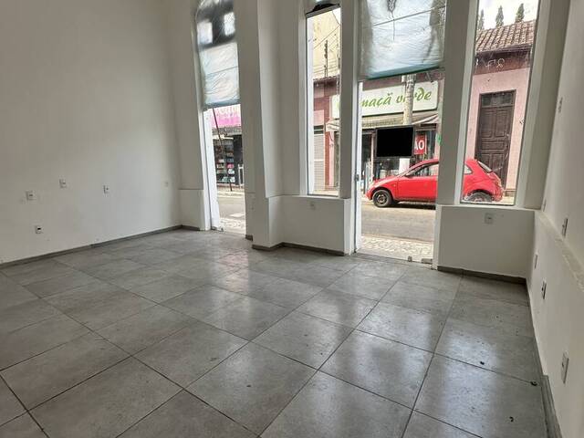 Ponto Comercial para Locação em Visconde do Rio Branco - 5