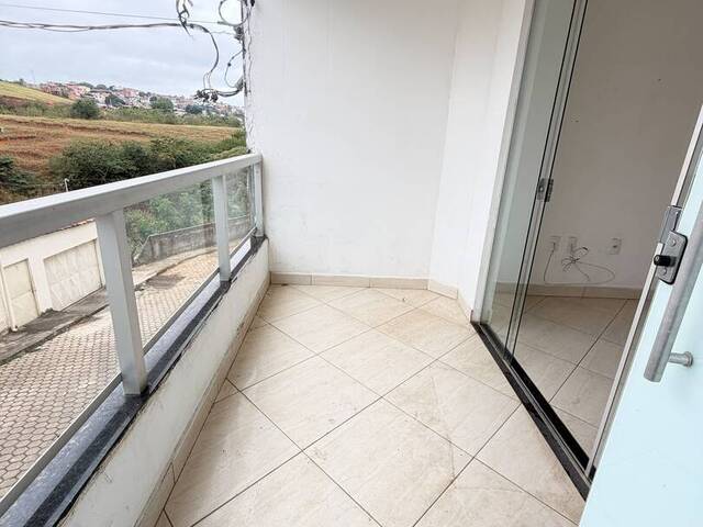 Apartamento para Locação em Visconde do Rio Branco - 4